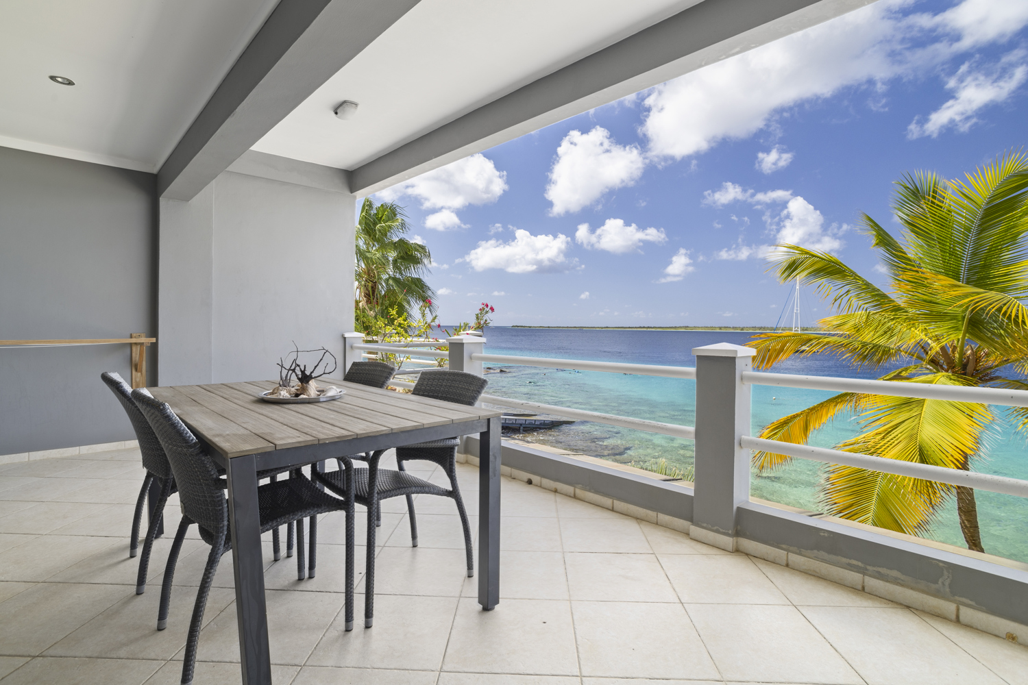 Den Laman 1 bedroom apartment Sea view - Parrot Fish