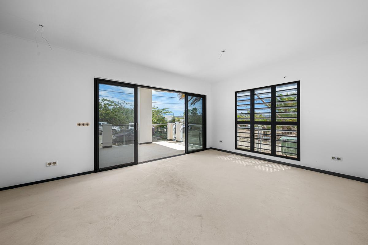 Yacht Residence Apartments B01 (2-bed, 2-bath)