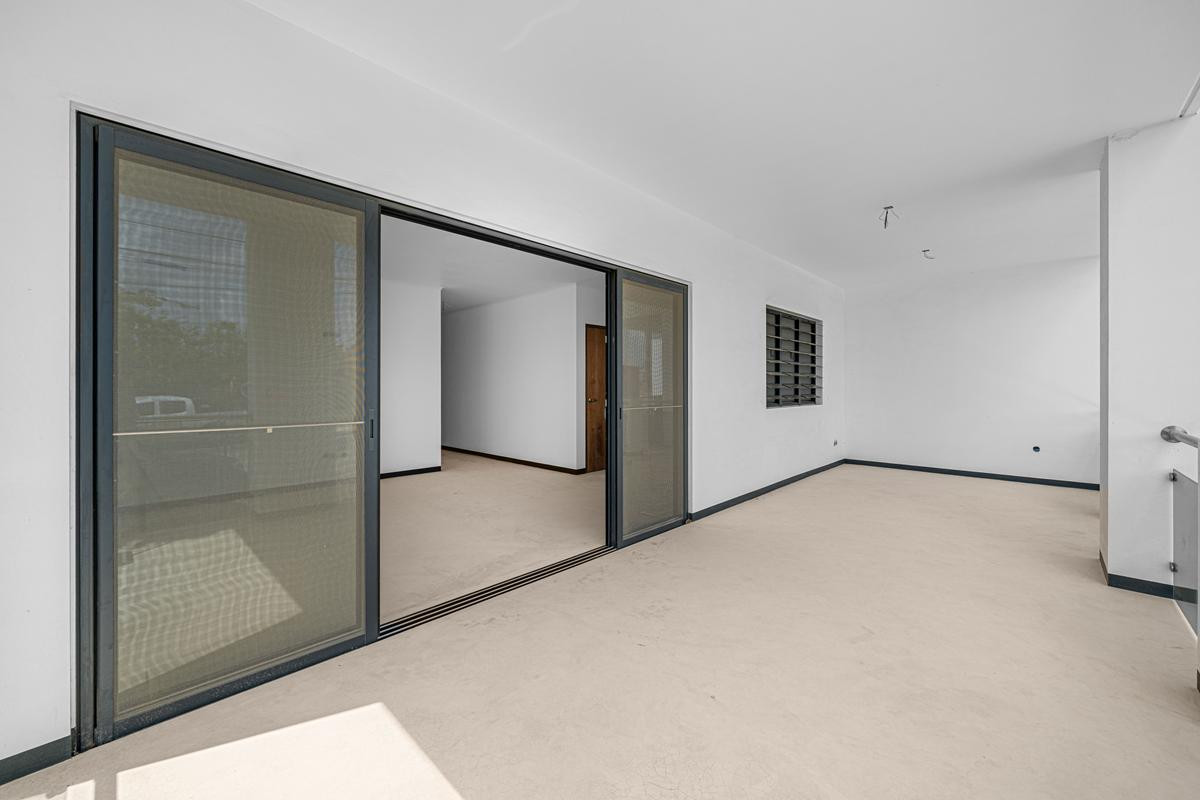 Yacht Residence Apartments B05 (2-bed, 2-bath)